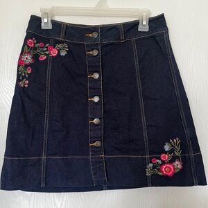 Kate Spade Broome Street Floral Embroidered Denim Button Up Skirt Size 8